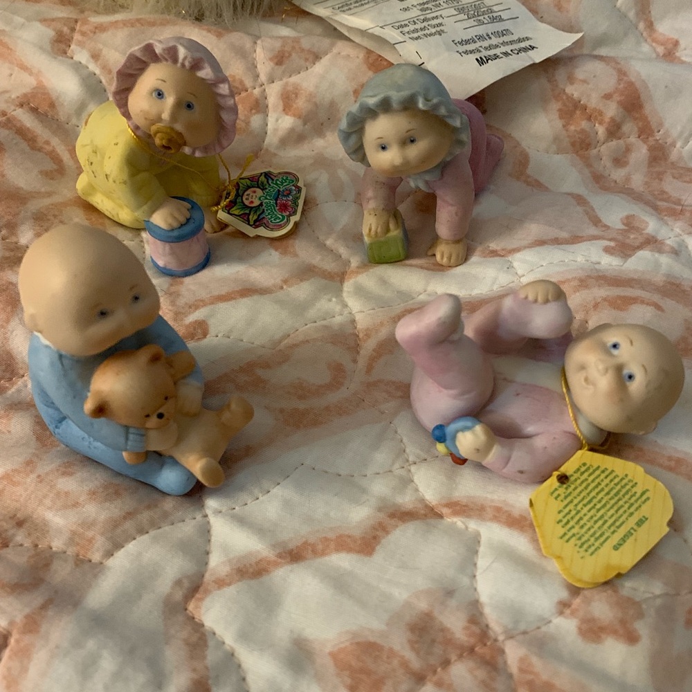 COPY - VINTAGE 1984 Porcelain Mini Cabbage Patch Dolls